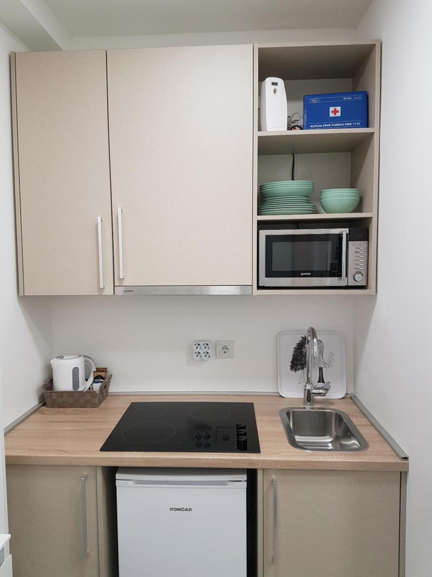 Apartments Lucky Place Zagreb Bagian luar foto